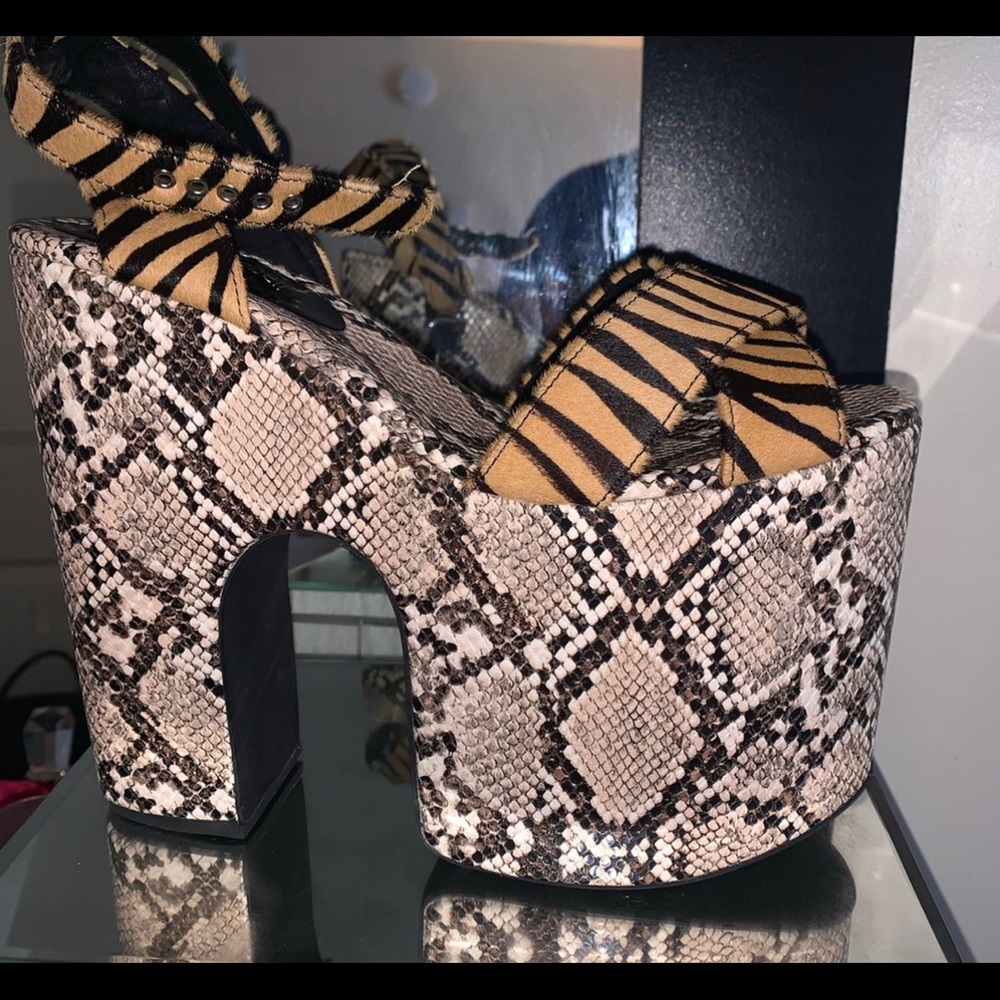 Jeffrey Campbell RiskyBiz